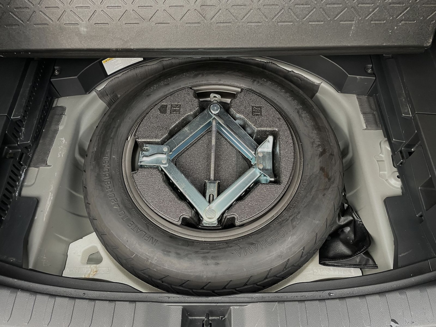 Used Toyota RAV4 2020 for sale - 76501213: Photo 27