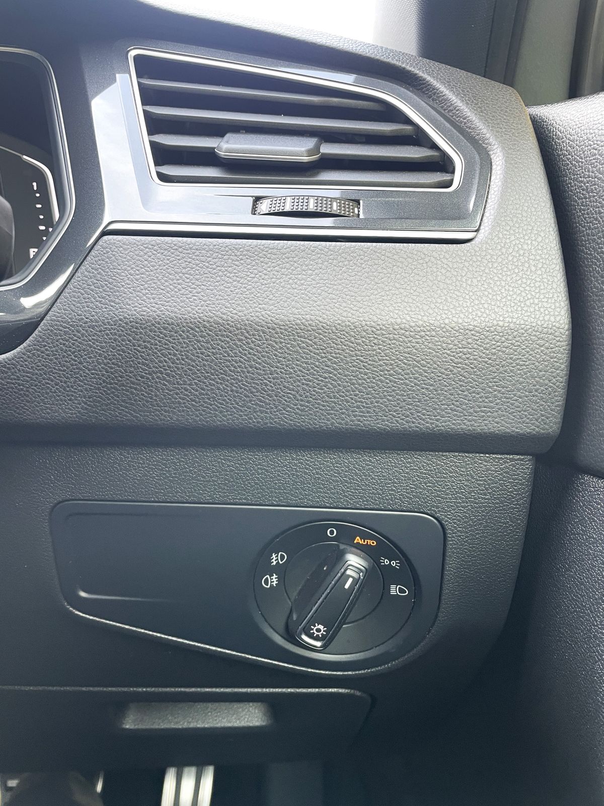 Used Volkswagen Tiguan 2019 for sale - 77538723: Photo 62