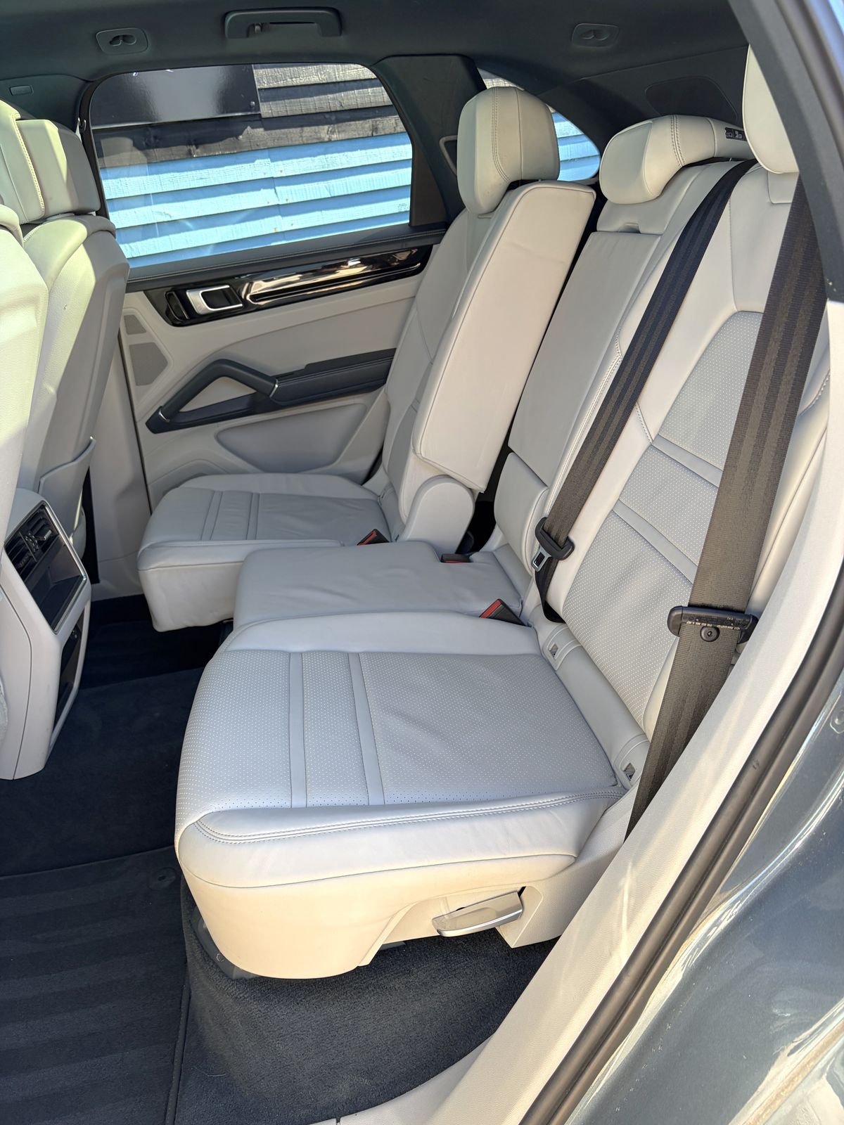 Used Porsche Cayenne 2019 for sale - 77927532: Photo 13