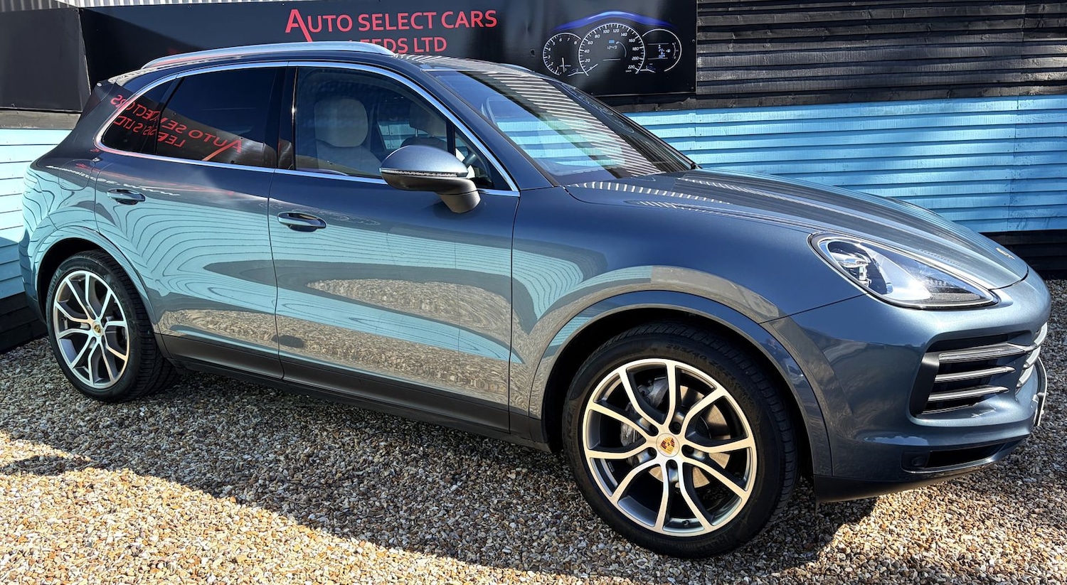 Used Porsche Cayenne 2019 for sale - 77927532: Photo 2