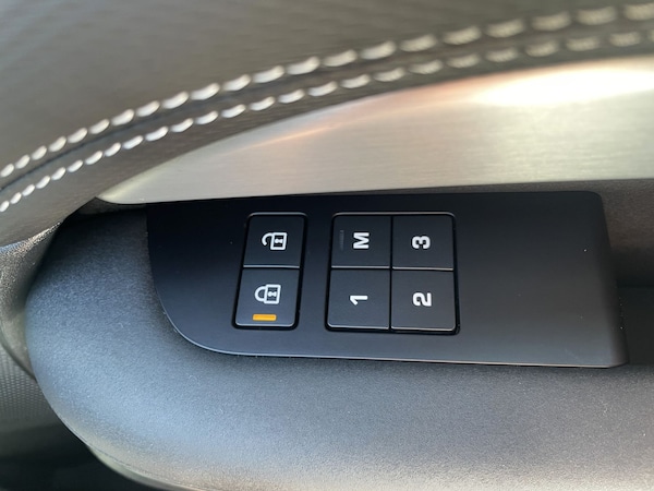 Used Land Rover Discovery 2022 for sale - 75522305: Photo 53