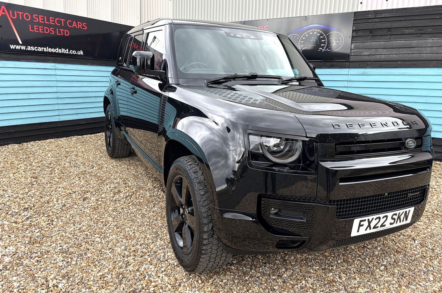 Used Land Rover Defender 2022 for sale - 78149975: Photo 3