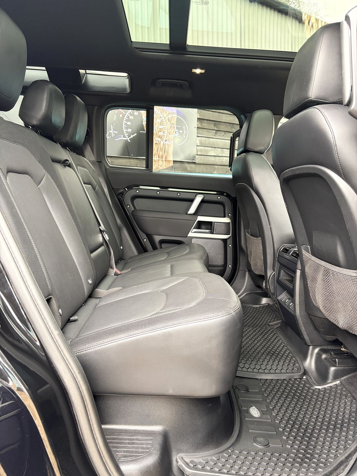 Used Land Rover Defender 2022 for sale - 78149975: Photo 7