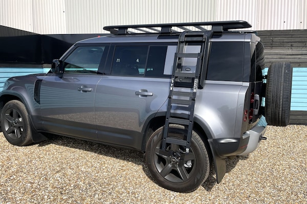 Used Land Rover Defender 110 2023 for sale - 75353059: Photo 14