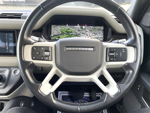 Used Land Rover Defender 110 2023 for sale - 75353059: Photo 27