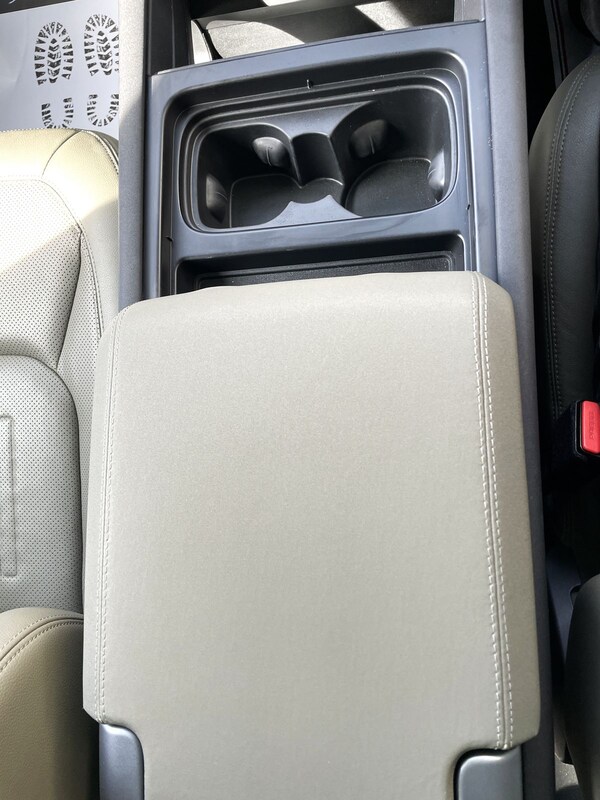 Used Land Rover Defender 110 2023 for sale - 75353059: Photo 42