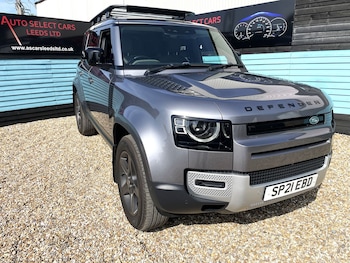 Used Land Rover Defender 110 2023 for sale - 75353059: Photo