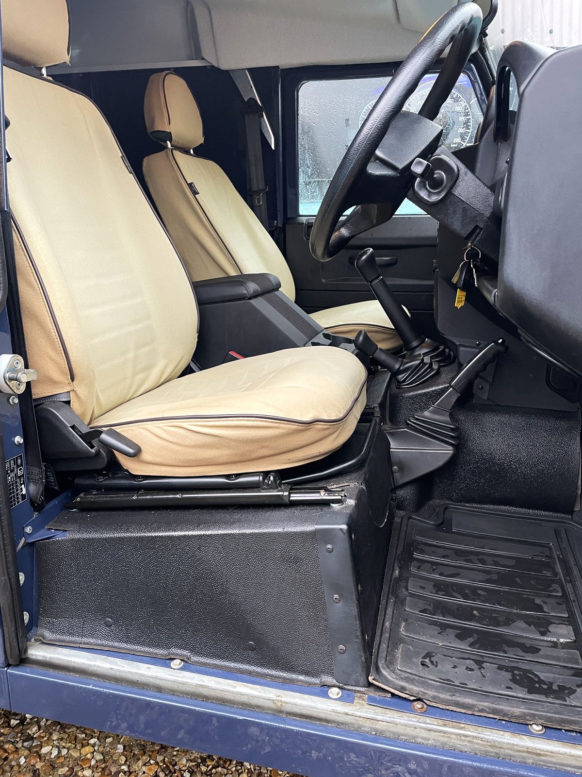 Used Land Rover Defender 90 2012 for sale - 77281207: Photo 7