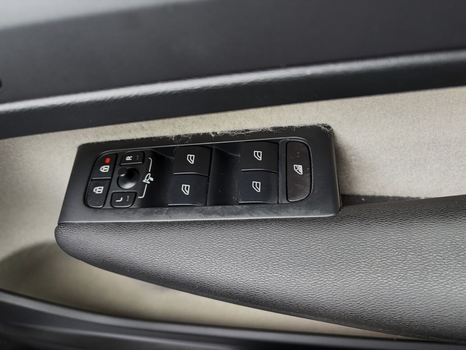 Used Volvo XC40 2019 for sale - 78149981: Photo 41