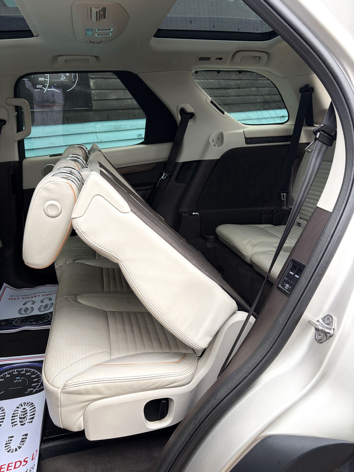 Used Land Rover Discovery 2017 for sale - 78009480: Photo 11