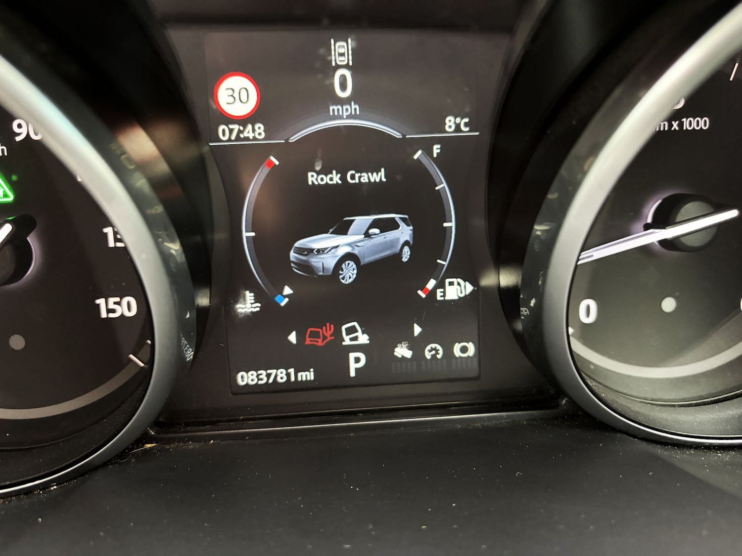 Used Land Rover Discovery 2017 for sale - 78009480: Photo 46