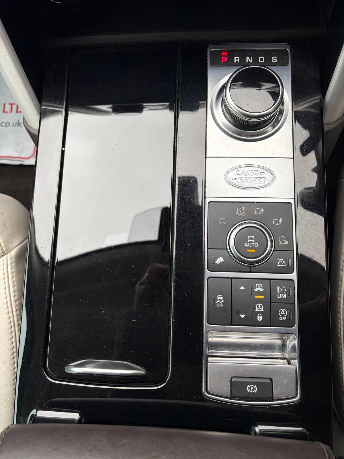 Used Land Rover Discovery 2017 for sale - 78009480: Photo 69