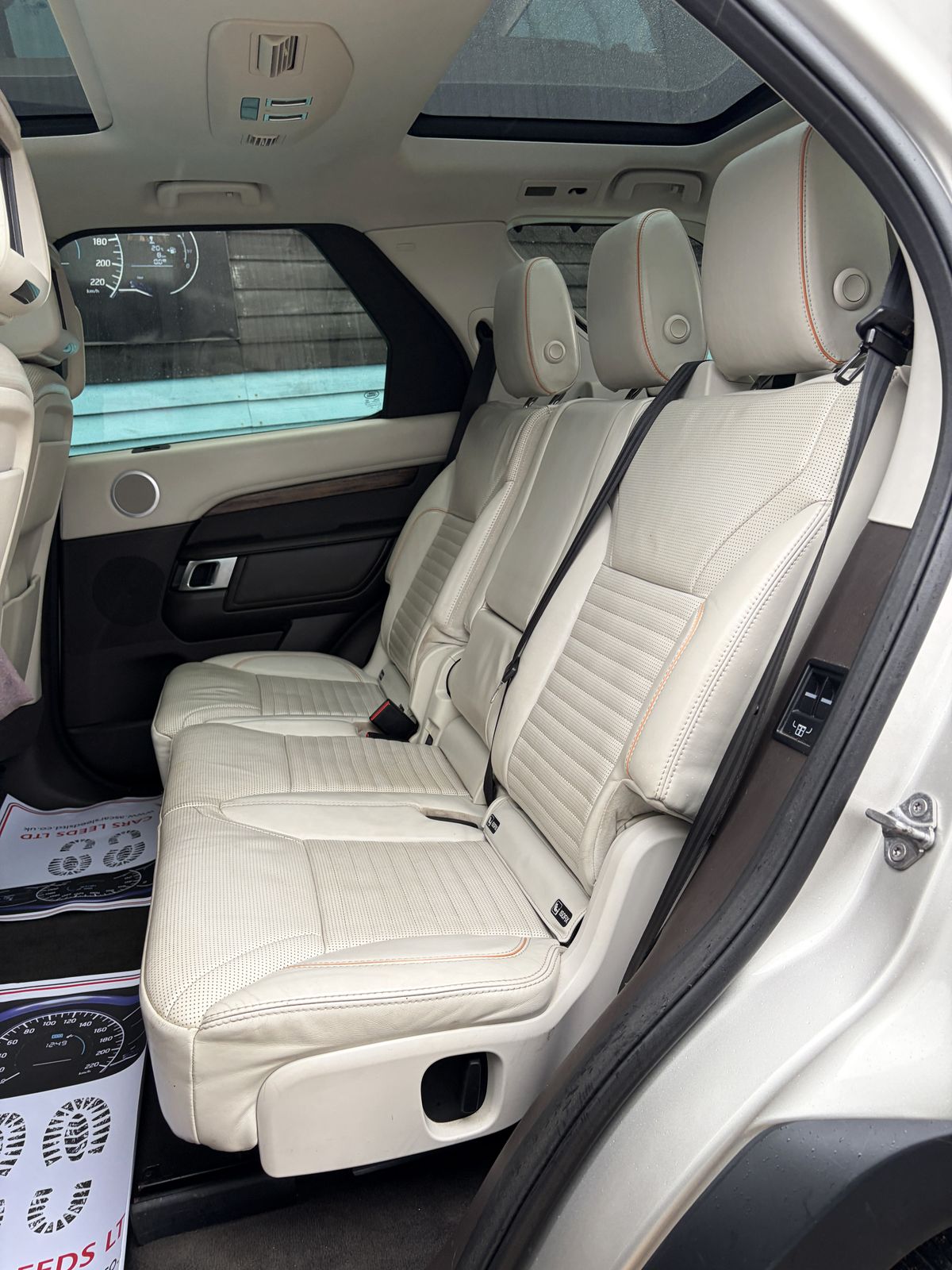 Used Land Rover Discovery 2017 for sale - 78009480: Photo 9