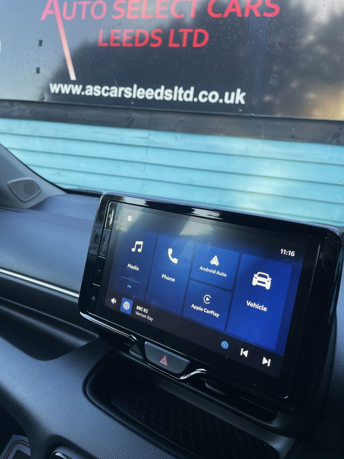 Used Mazda Mazda2 HYBRID 2024 for sale - 76788416: Photo 31