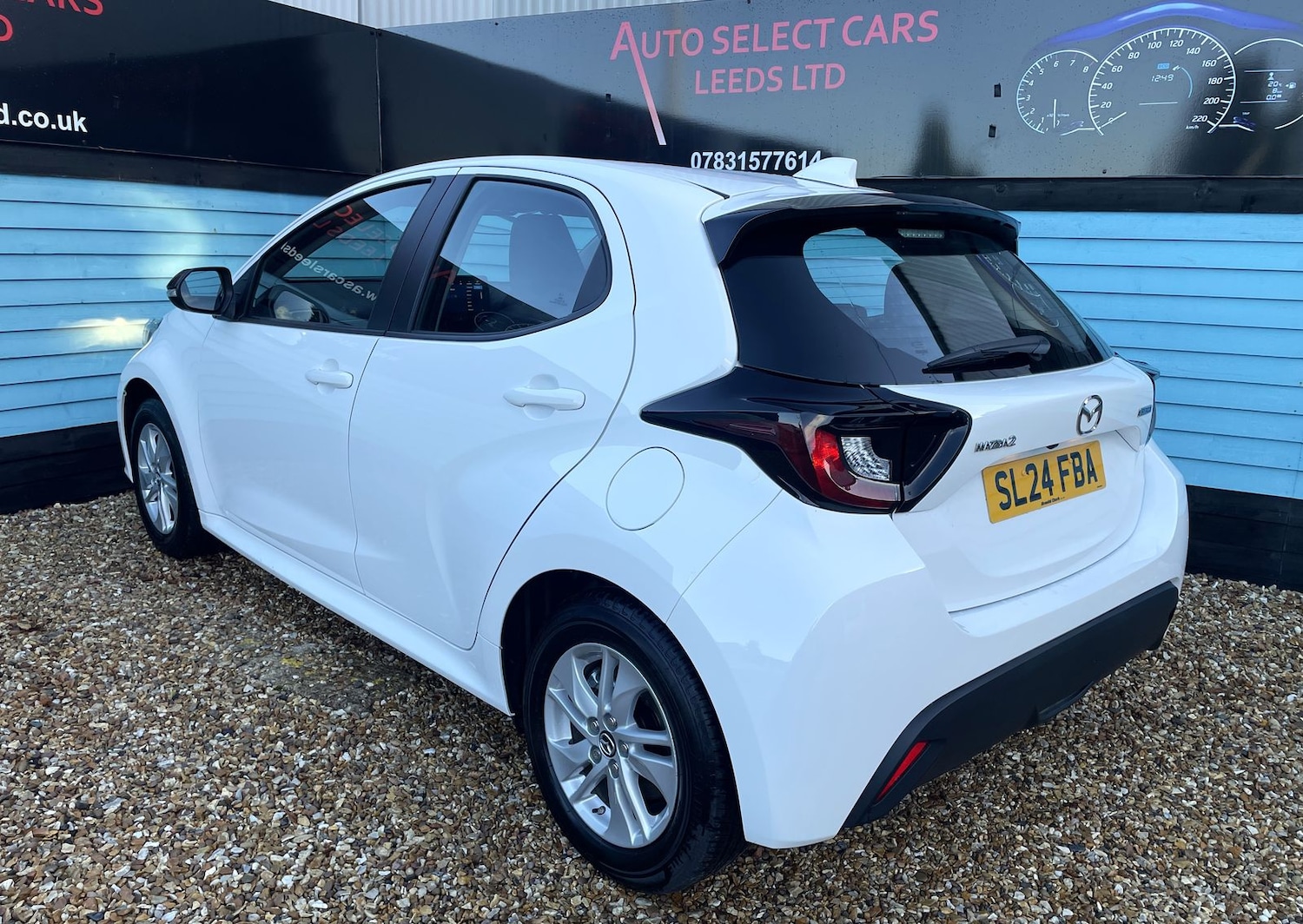 Used Mazda Mazda2 HYBRID 2024 for sale - 76788416: Photo 37