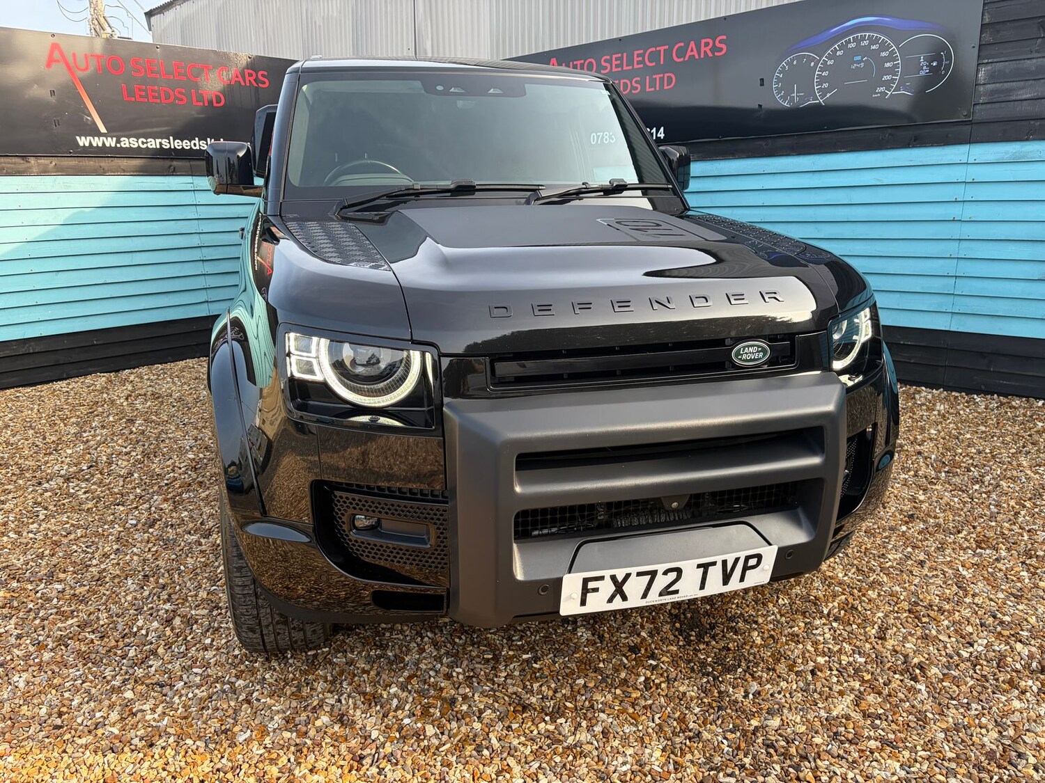 Used Land Rover Defender 2022 for sale - 77983068: Photo 11