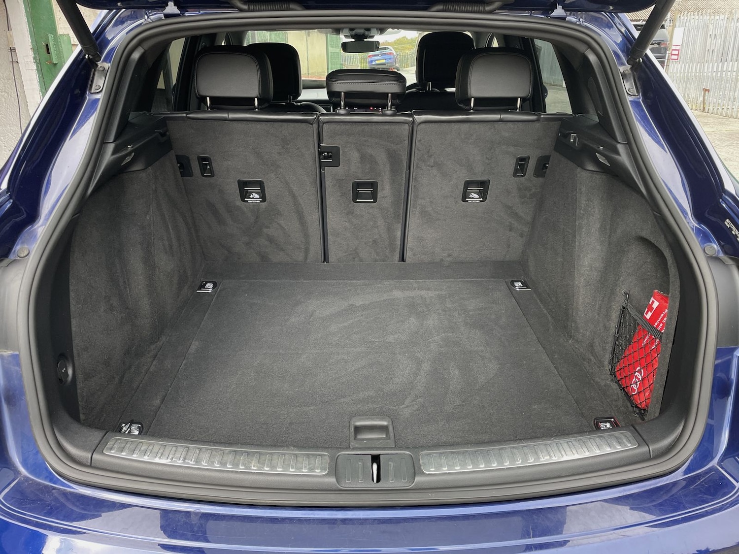 Used Porsche Macan 2022 for sale - 76285539: Photo 22