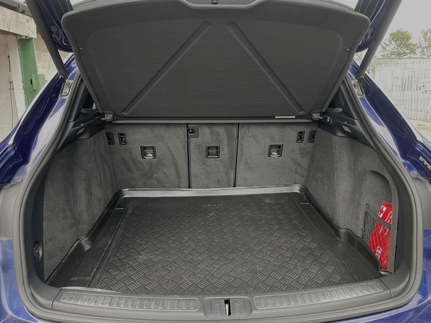 Used Porsche Macan 2022 for sale - 76285539: Photo 23