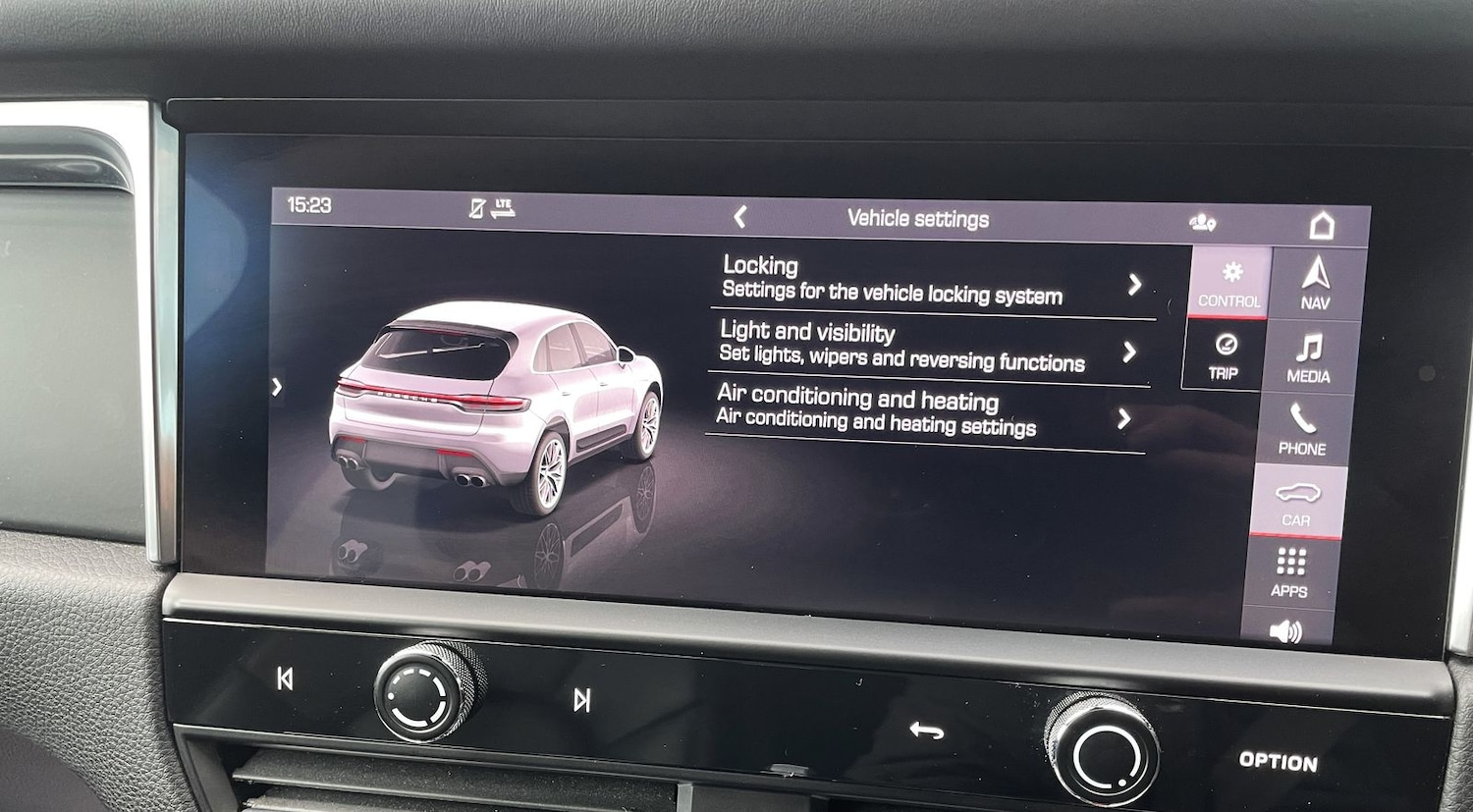 Used Porsche Macan 2022 for sale - 76285539: Photo 43