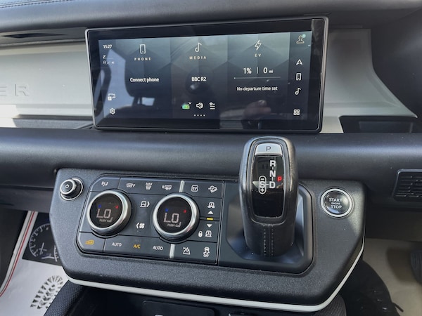 Used Land Rover Defender 110 2021 for sale - 75479824: Photo 17