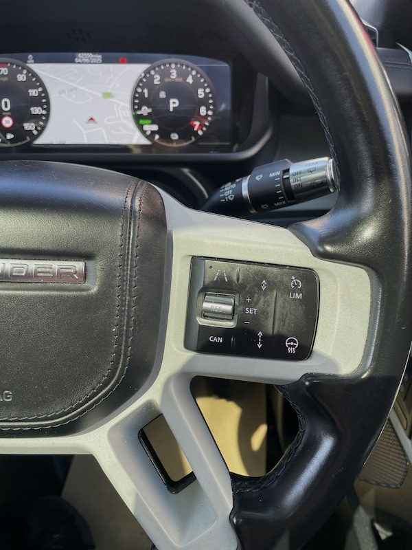 Used Land Rover Defender 110 2021 for sale - 75479824: Photo 23