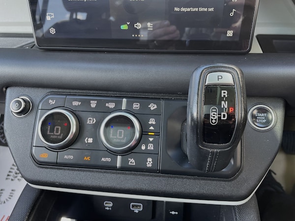 Used Land Rover Defender 110 2021 for sale - 75479824: Photo 46