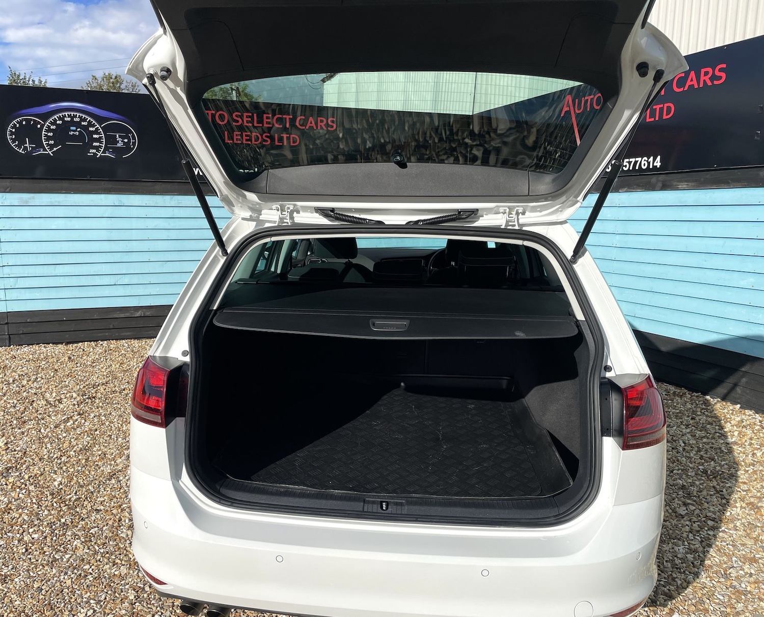 Used Volkswagen Golf 2015 for sale - 76190887: Photo 27