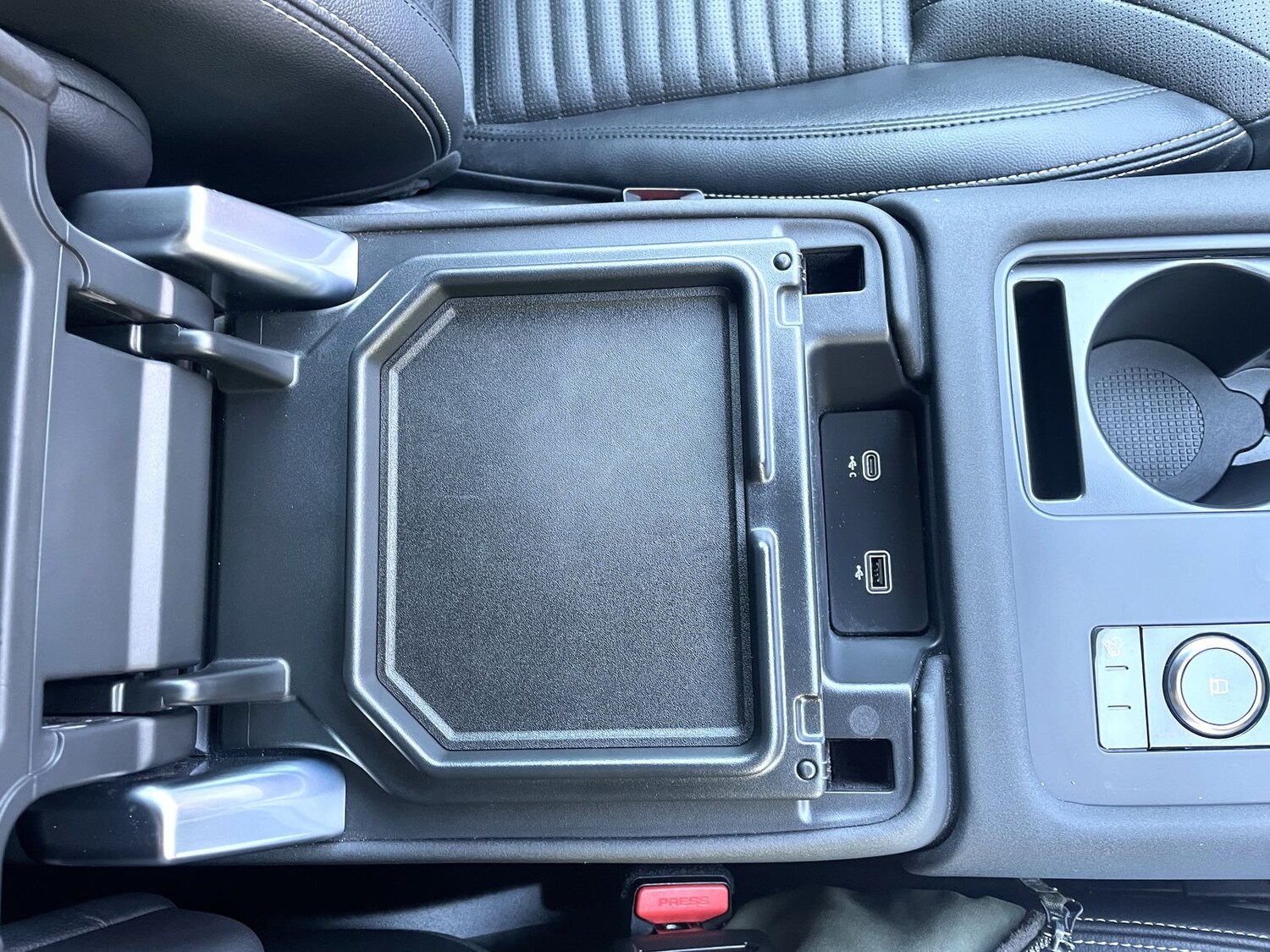 Used Land Rover Discovery 2022 for sale - 77538720: Photo 59