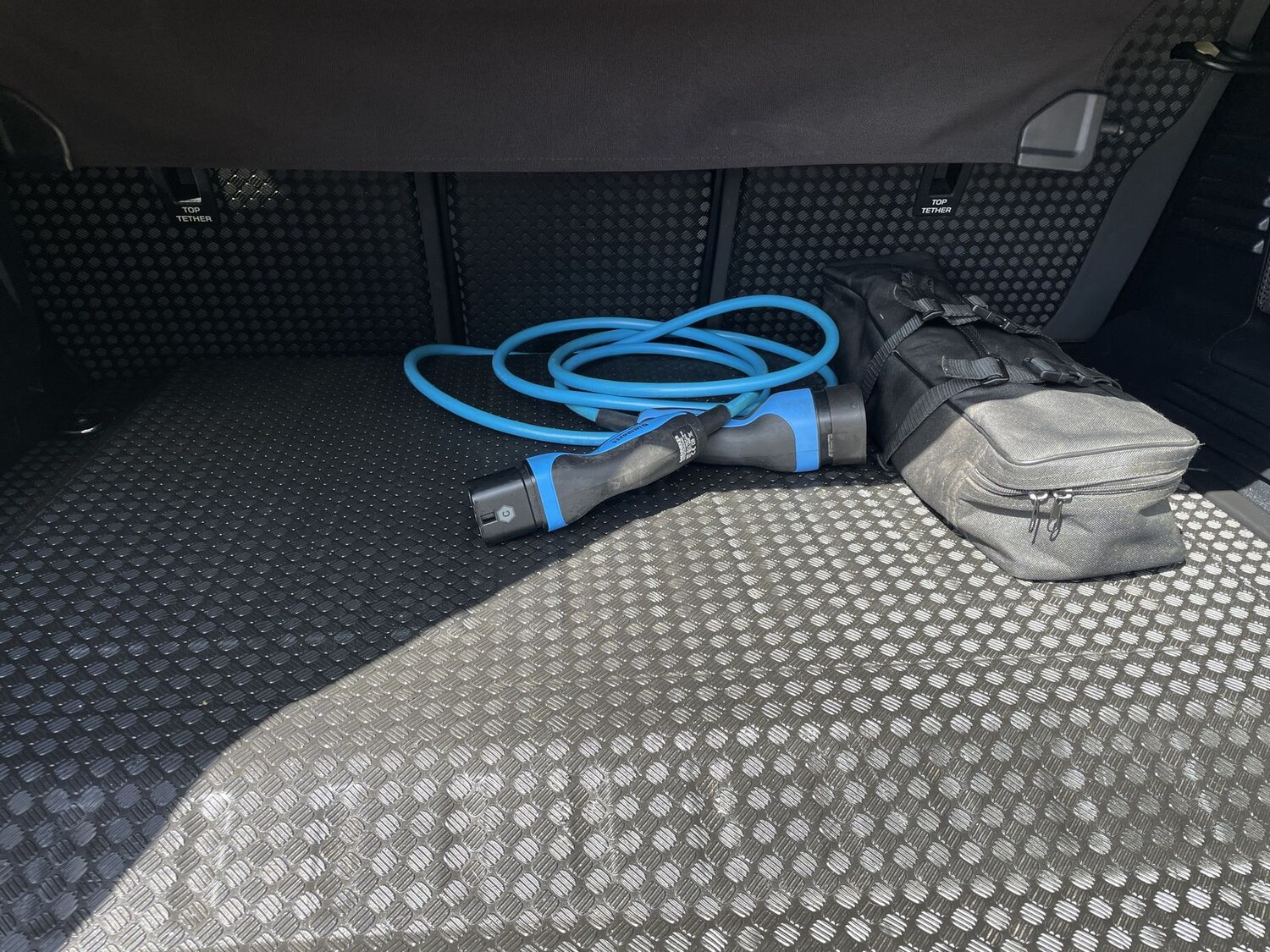 Used Land Rover Defender 110 2021 for sale - 77538733: Photo 29