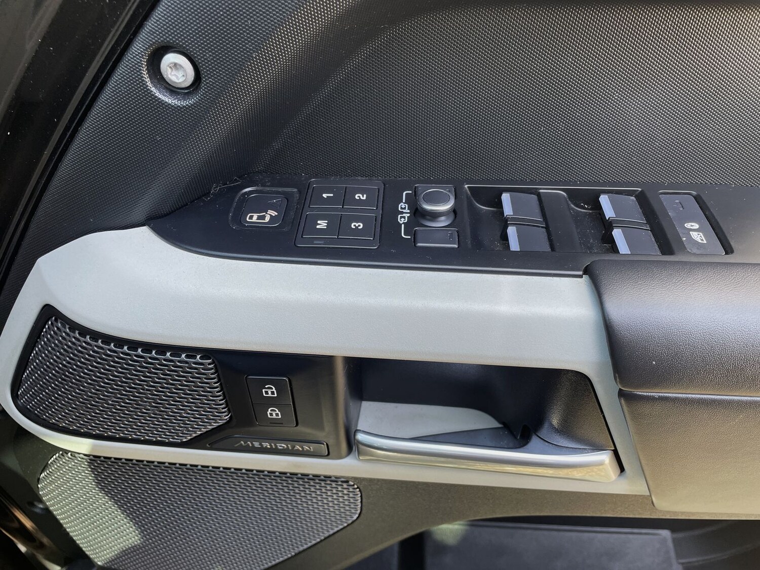 Used Land Rover Defender 110 2021 for sale - 77538733: Photo 49