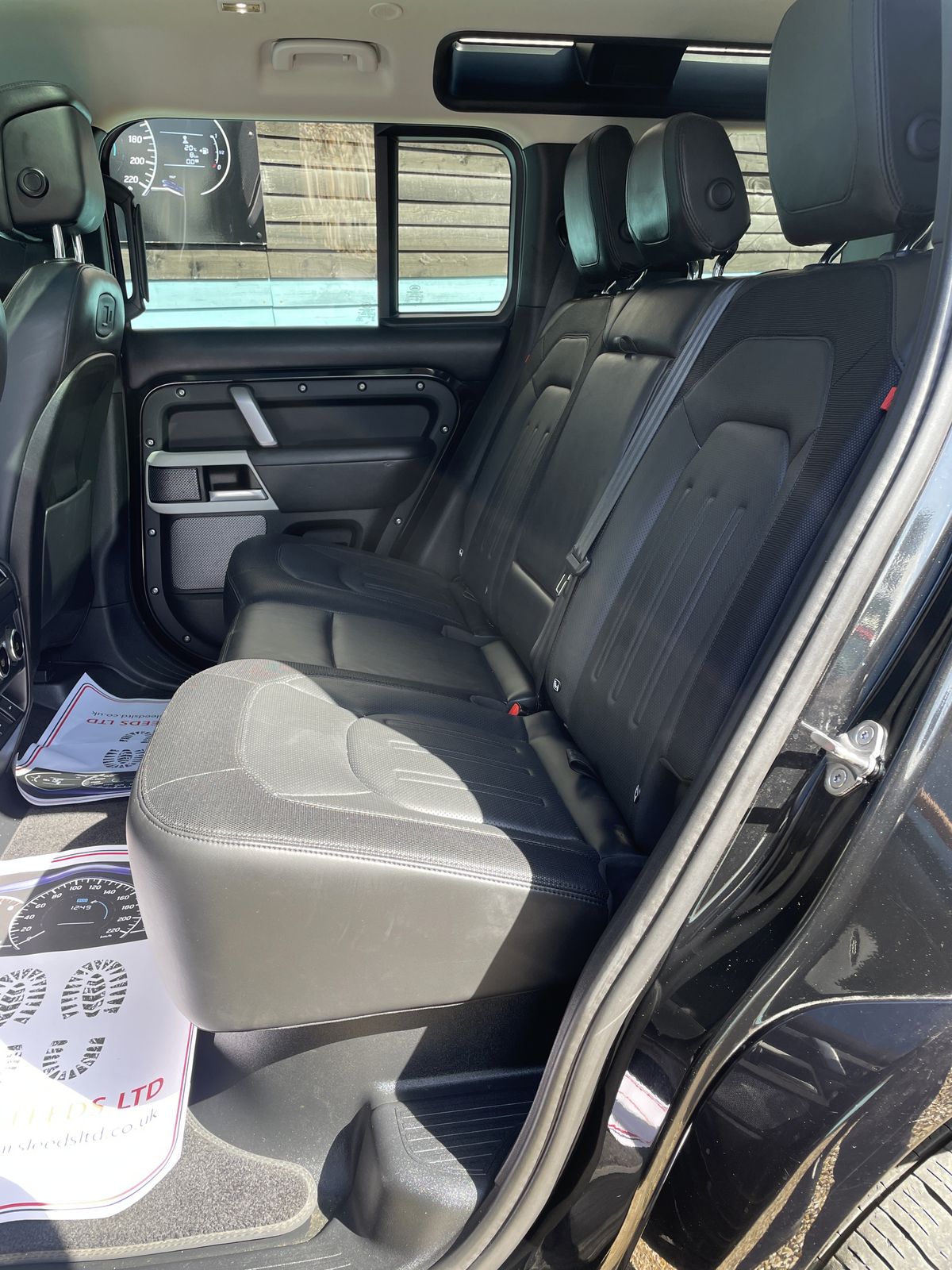 Used Land Rover Defender 110 2021 for sale - 77538733: Photo 9