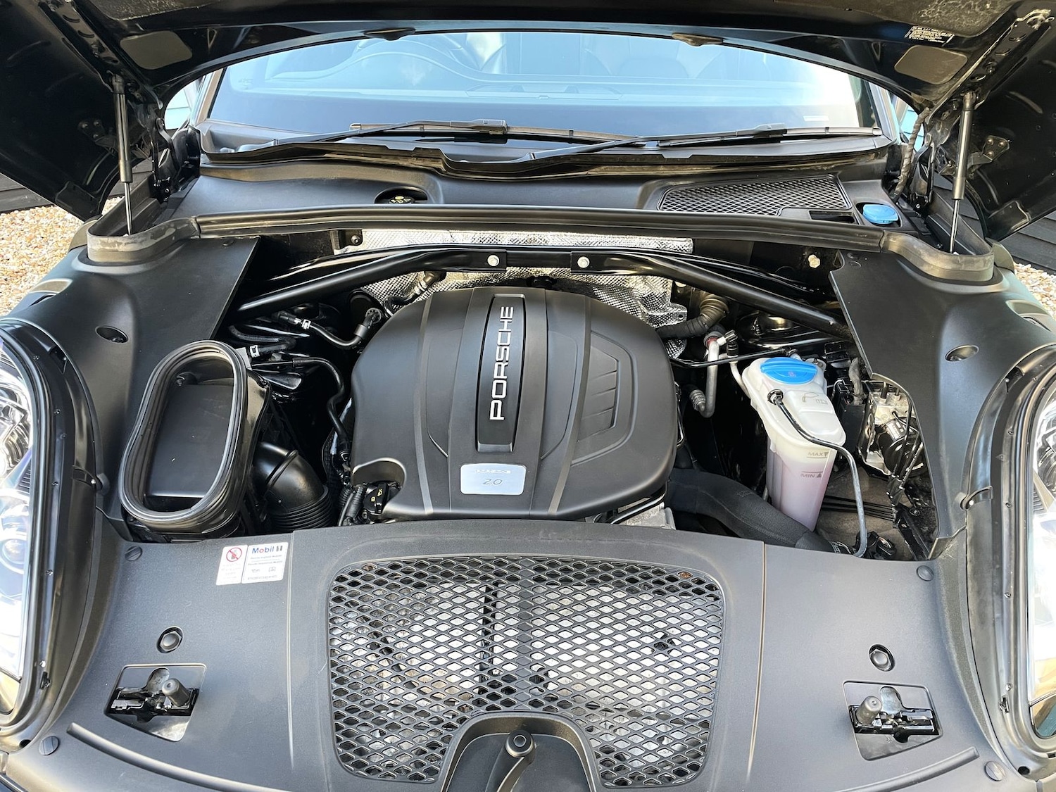 Used Porsche Macan 2015 for sale - 76400588: Photo 14