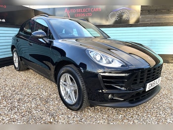 Used Porsche Macan 2015 for sale - 76400588: Photo