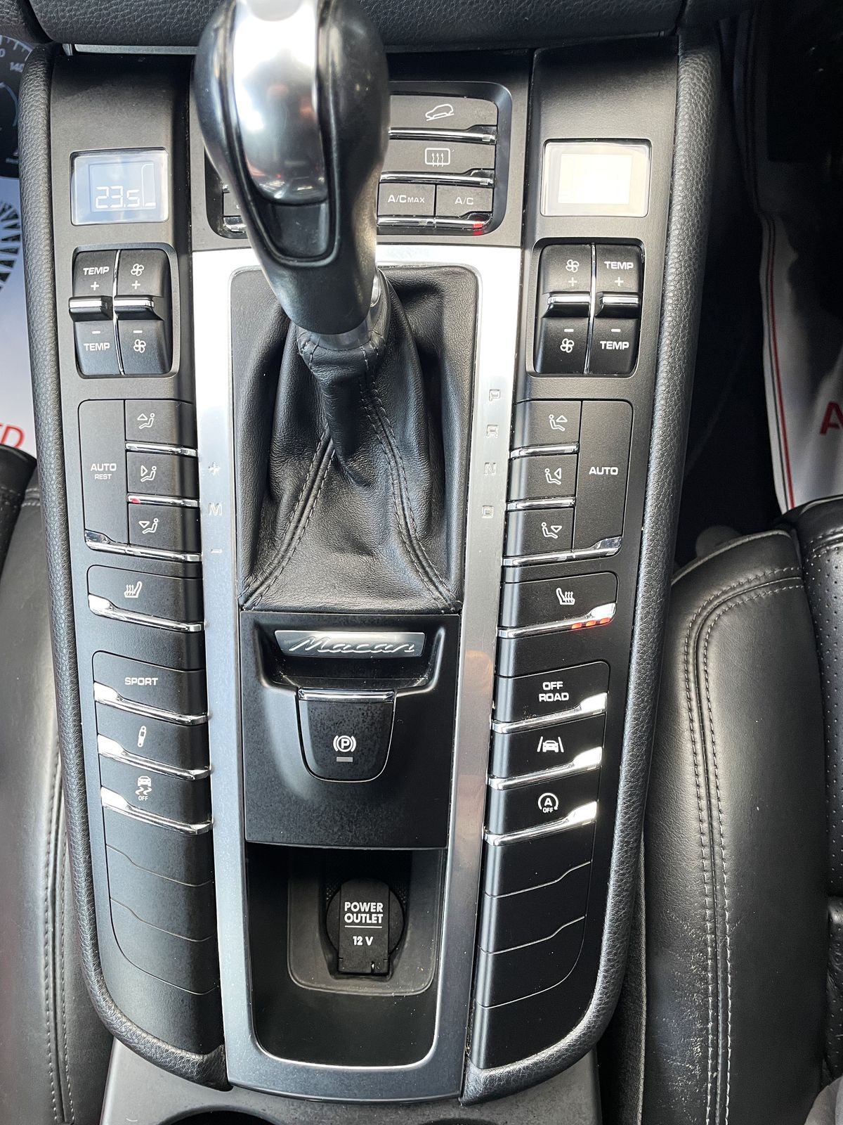 Used Porsche Macan 2015 for sale - 76400588: Photo 23