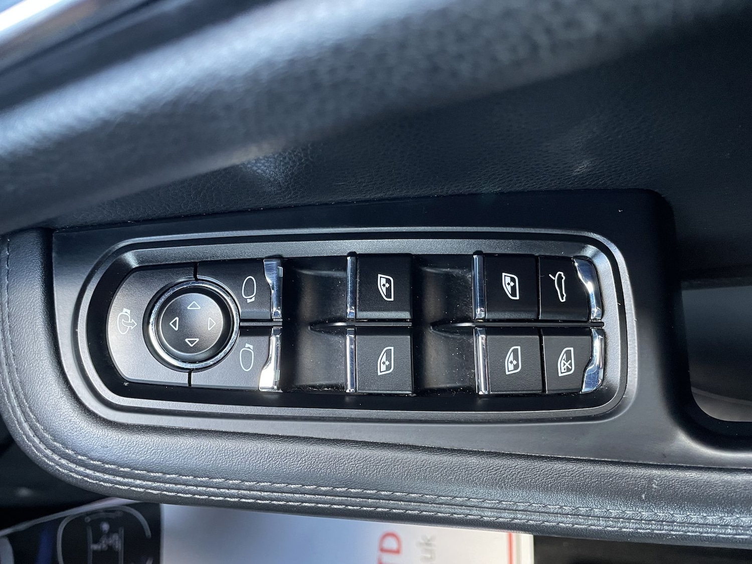 Used Porsche Macan 2015 for sale - 76400588: Photo 29