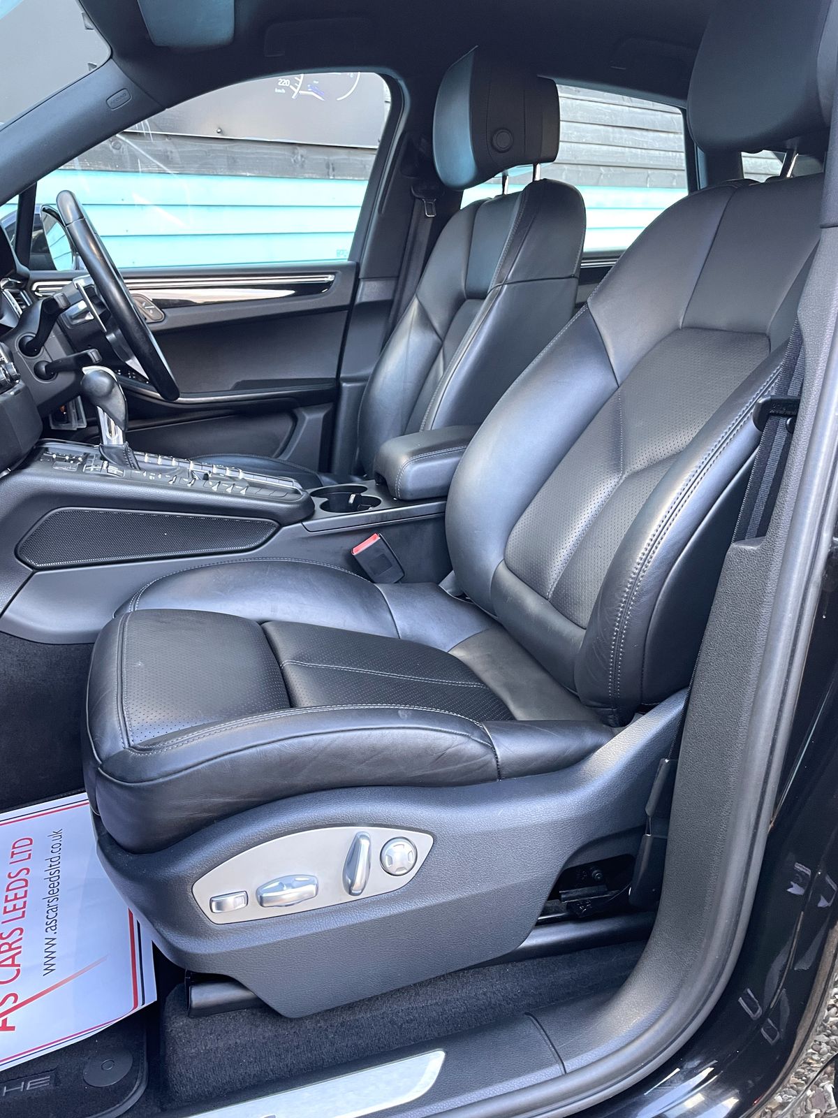 Used Porsche Macan 2015 for sale - 76400588: Photo 9