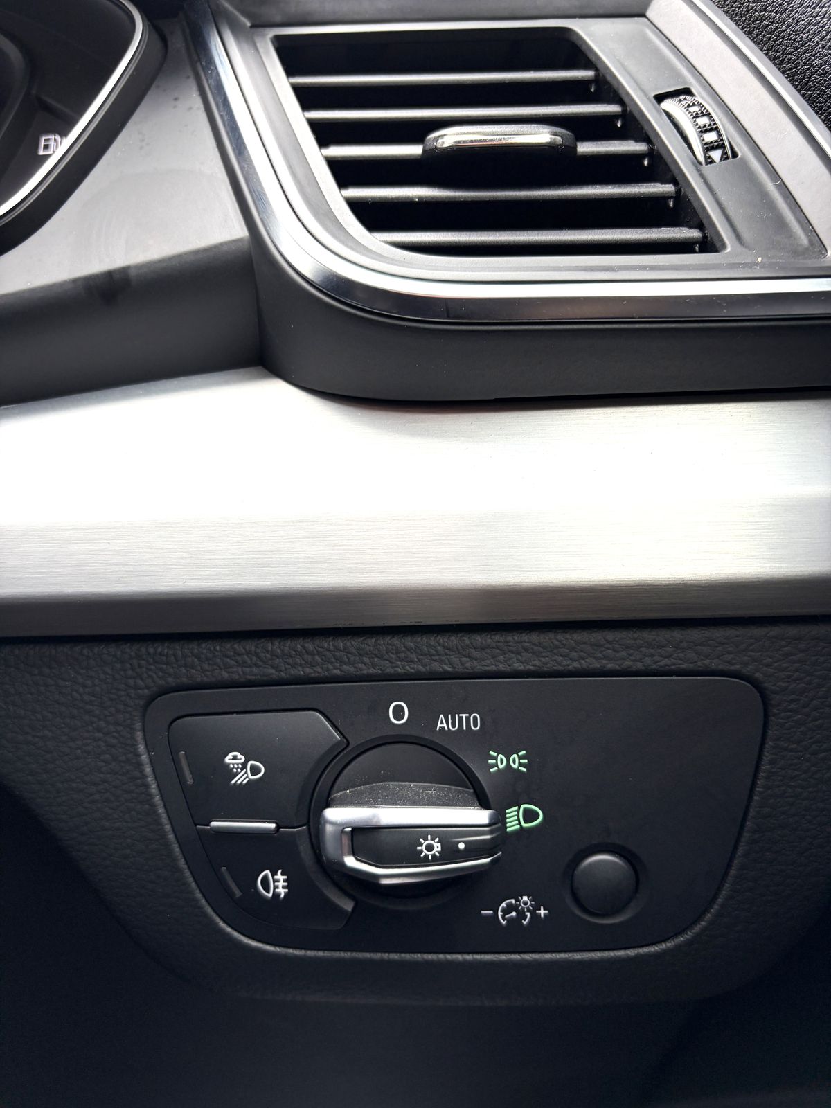 Used Audi Q5 2019 for sale - 77971924: Photo 31