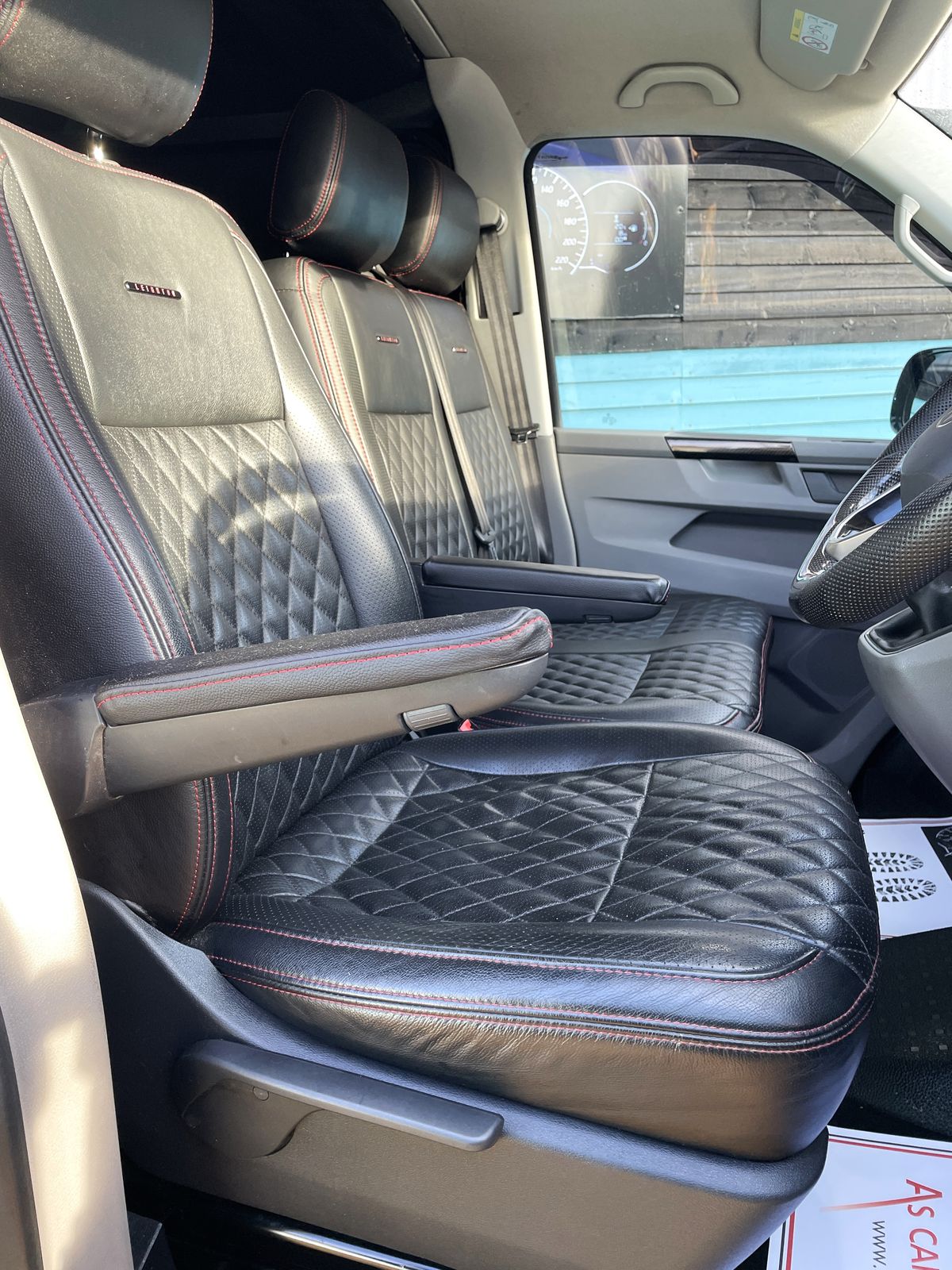 Used Volkswagen Transporter 2021 for sale - 76661200: Photo 11