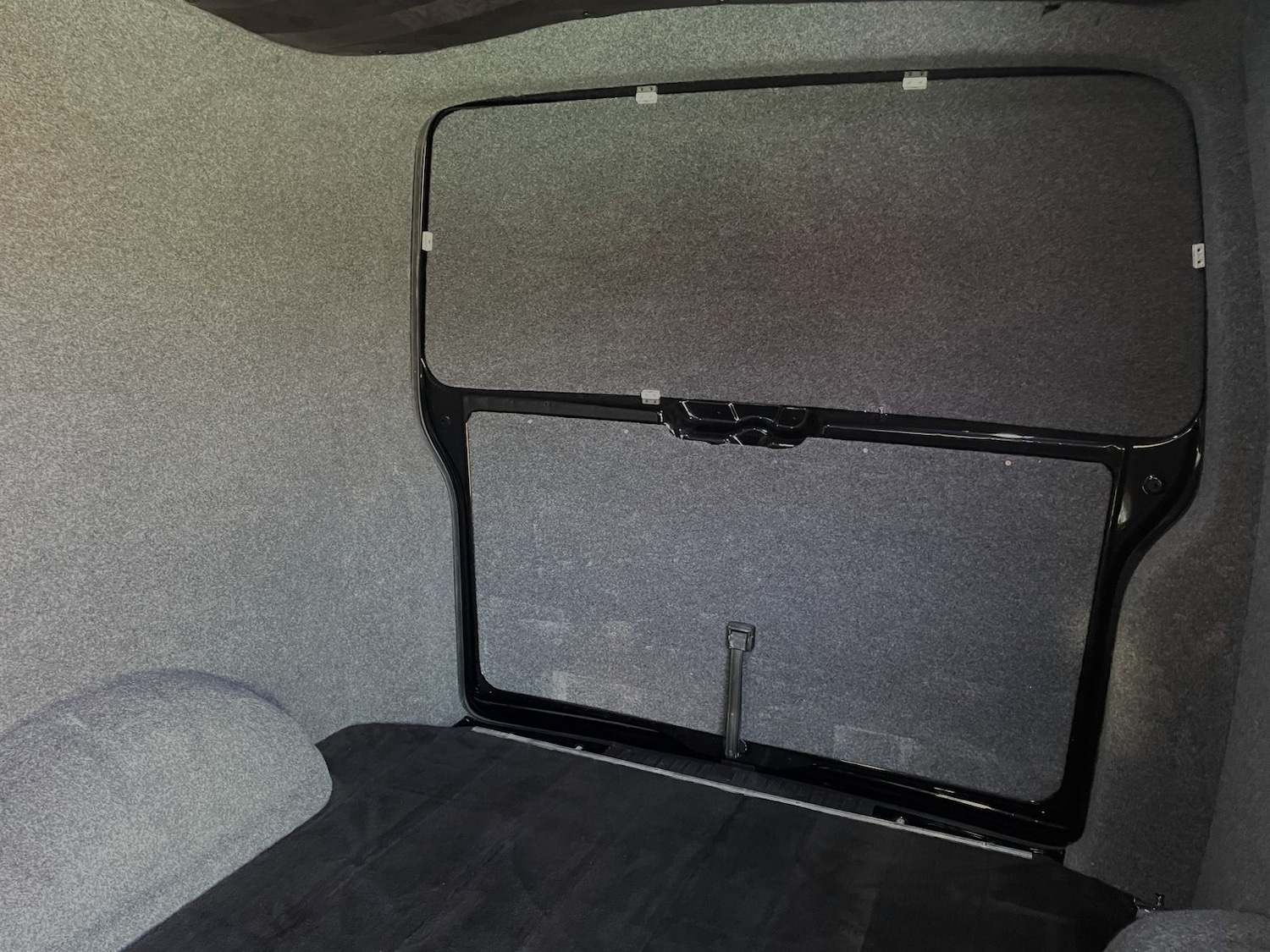 Used Volkswagen Transporter 2021 for sale - 76661200: Photo 31