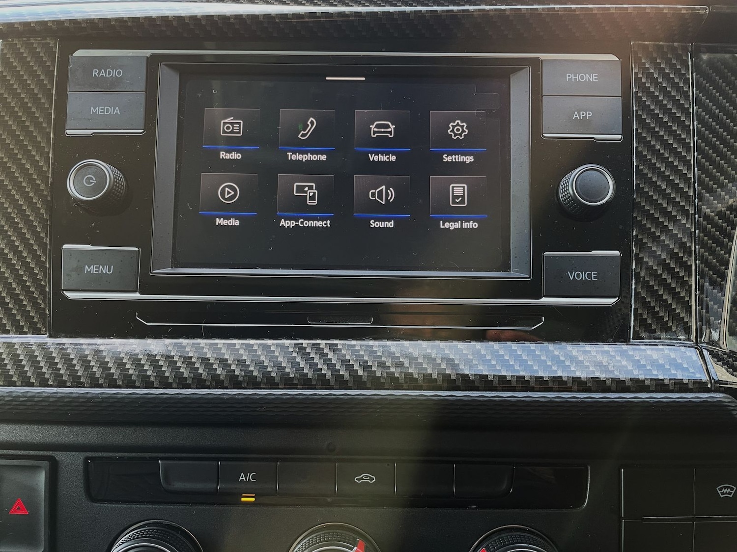 Used Volkswagen Transporter 2021 for sale - 76661200: Photo 50