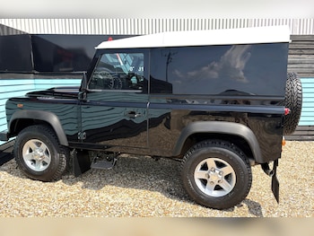Used Land Rover Defender 2015 for sale - 79175488: Photo