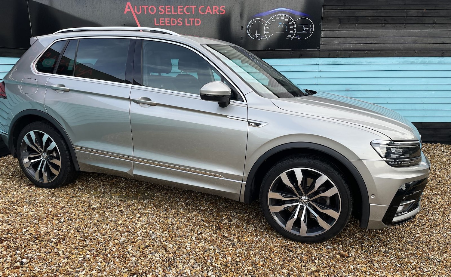 Used Volkswagen Tiguan 2019 for sale - 76966927: Photo 3
