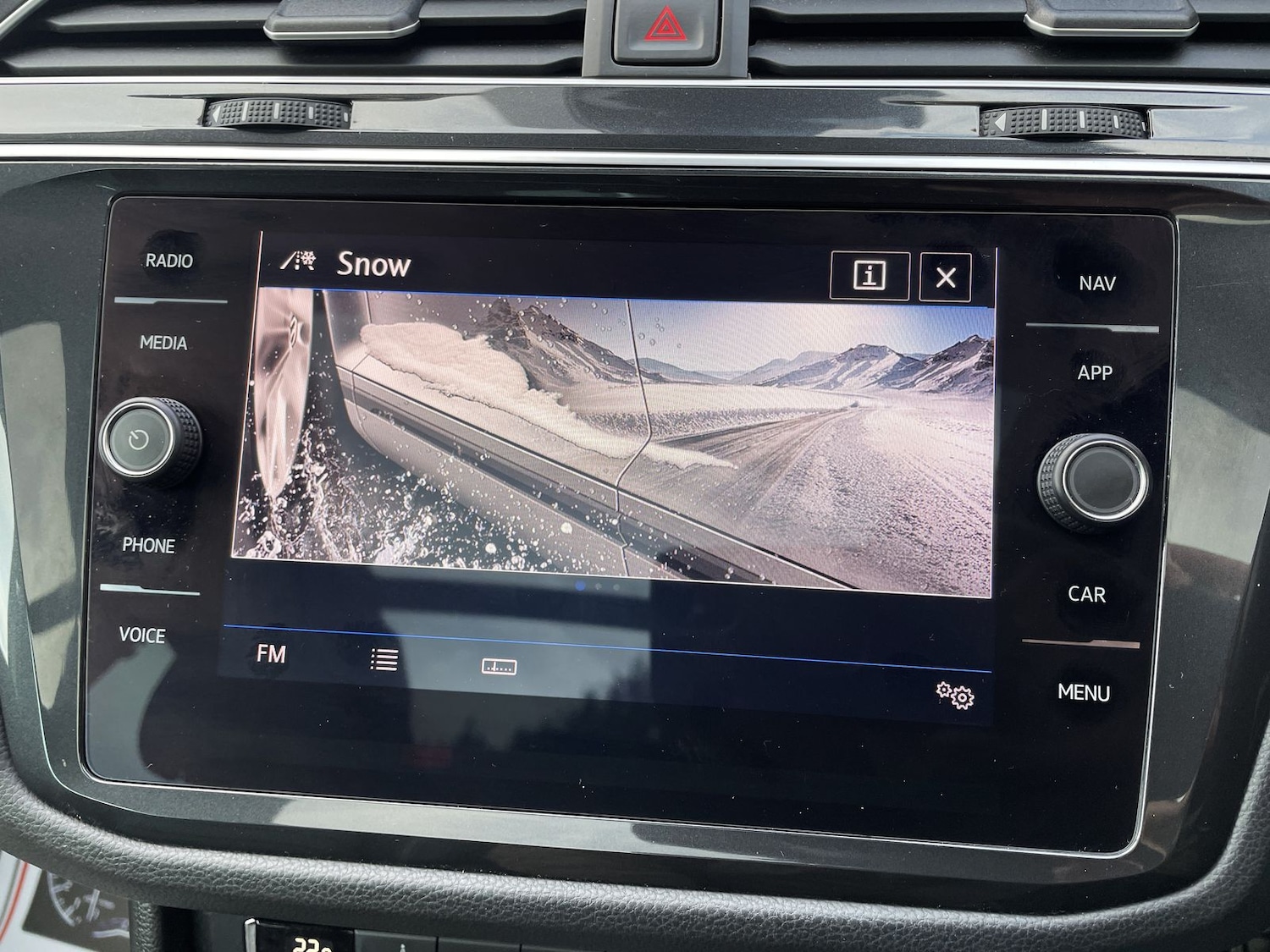 Used Volkswagen Tiguan 2019 for sale - 76966927: Photo 49