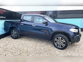 Used Mercedes-Benz X-Class 2019 for sale - 75248432: Photo