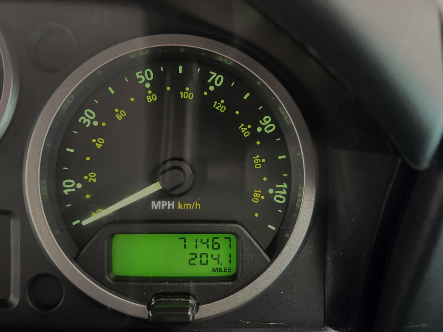 Used Land Rover Defender 110 2015 for sale - 77512753: Photo 11