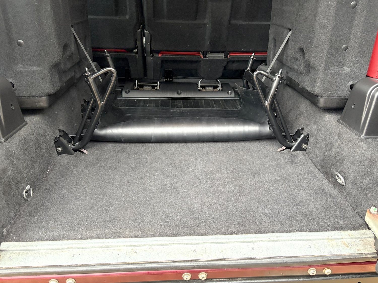 Used Land Rover Defender 110 2015 for sale - 77512753: Photo 23