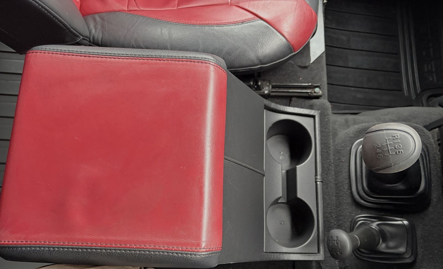 Used Land Rover Defender 110 2015 for sale - 77512753: Photo 32