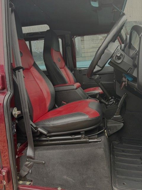 Used Land Rover Defender 110 2015 for sale - 77512753: Photo 6