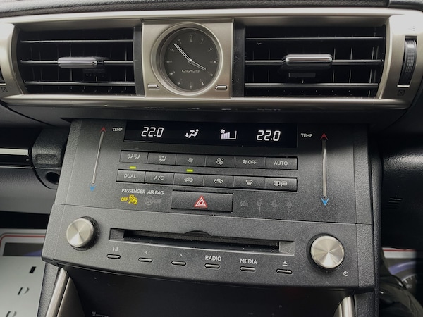 Used Lexus IS 2016 for sale - 76297387: Photo 21