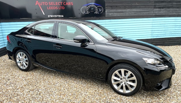 Used Lexus IS 2016 for sale - 76297387: Photo 2